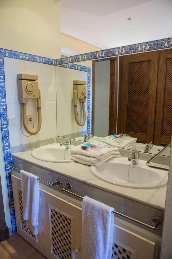 Apartamentos Turisticos Bahia Sur サン・フェルナンド エクステリア 写真